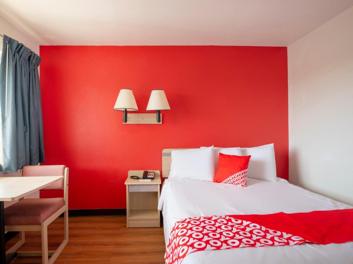 Oyo Hotel วิลค็อกซ์ ภายนอก รูปภาพ