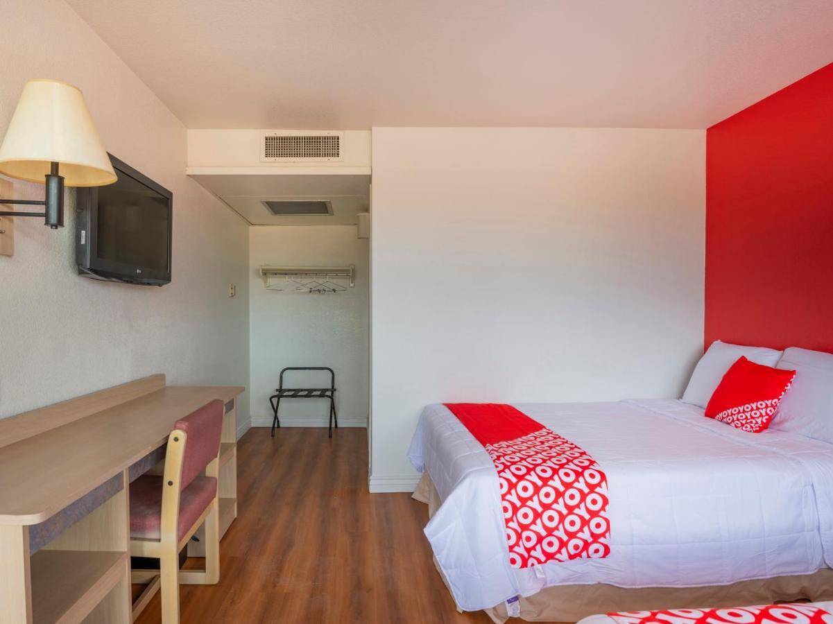 Oyo Hotel วิลค็อกซ์ ภายนอก รูปภาพ